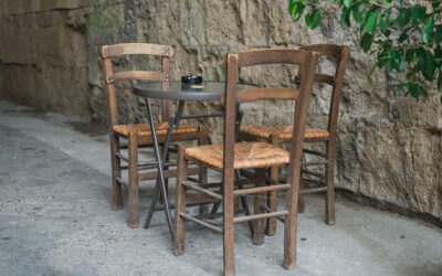 Set de 4 chaises bistrot en bois